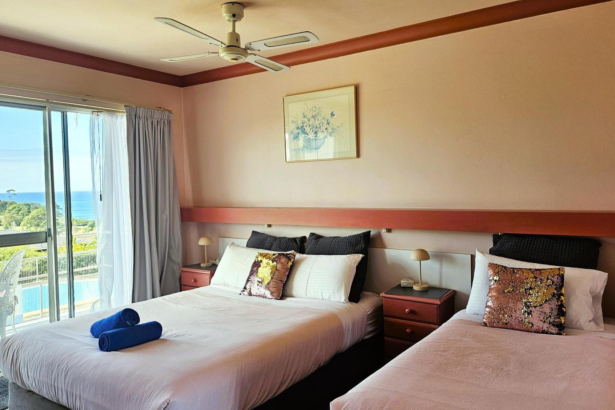 Mollymook Ocean View Motel Rewards Longer Stays -Over 18S Only (Adults Only) Экстерьер фото